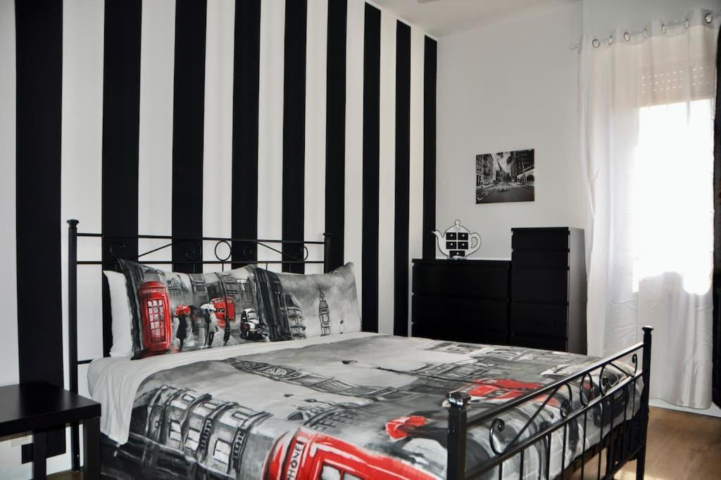 M.Aurelio Black & White Milan Extérieur photo