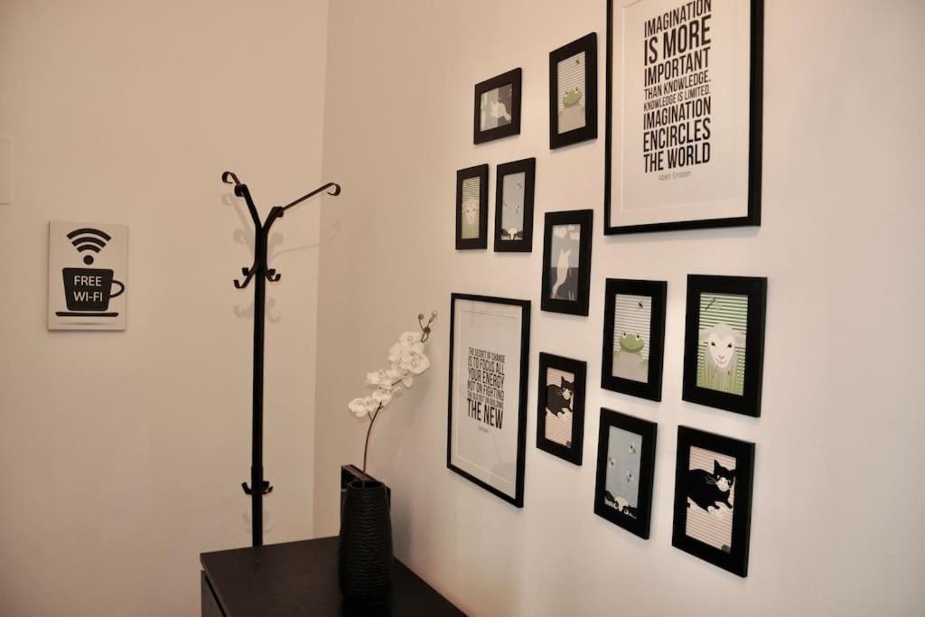 M.Aurelio Black & White Milan Extérieur photo